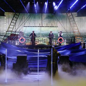 2021 Les Enfoirés à côté de vous