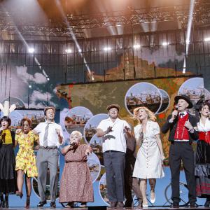 2021 Les Enfoirés à côté de vous