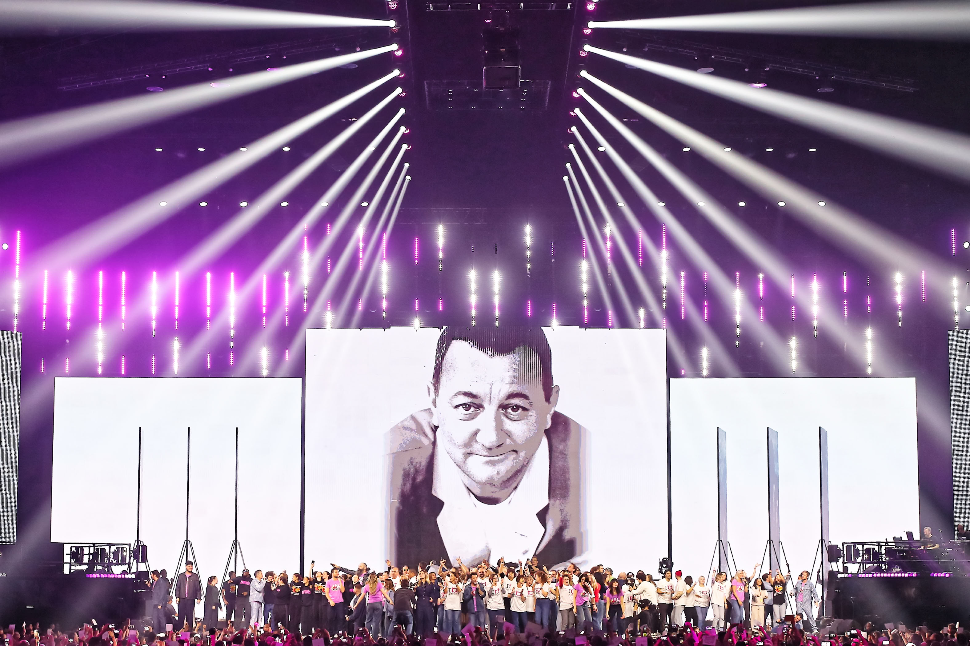 Final du spectecle des Enfoirés 2026, spectacle annuel au profit des Restos du Coeur